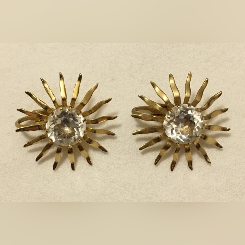 NOS Vtg 1959 FASCINATION Goldtone Sunray Sarah Coventry CLIP Earrings Goldtone